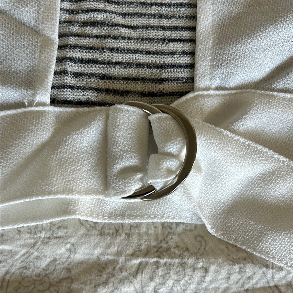 ▪️EXPRESS Striped Black/White Open Back Adjustable Waistband Loose Women’s Sz M - Picture 5 of 9